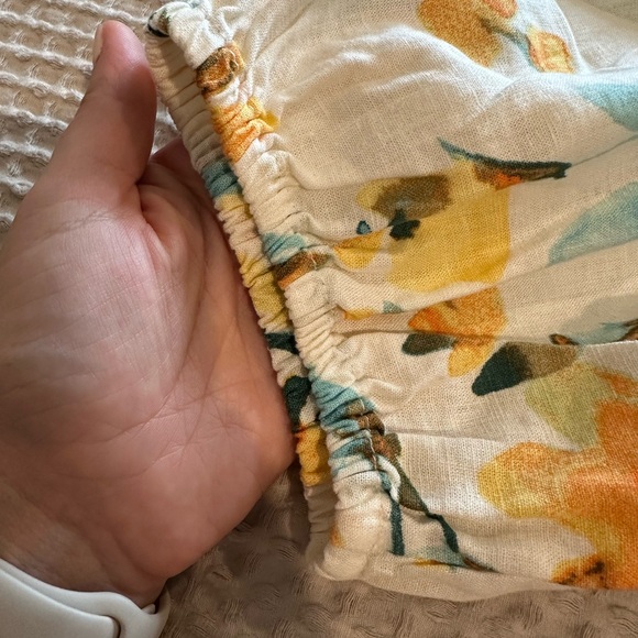 GAP yellow blouse (new with tags) - size small - 55% linen, 45% rayon - Picture 5 of 5